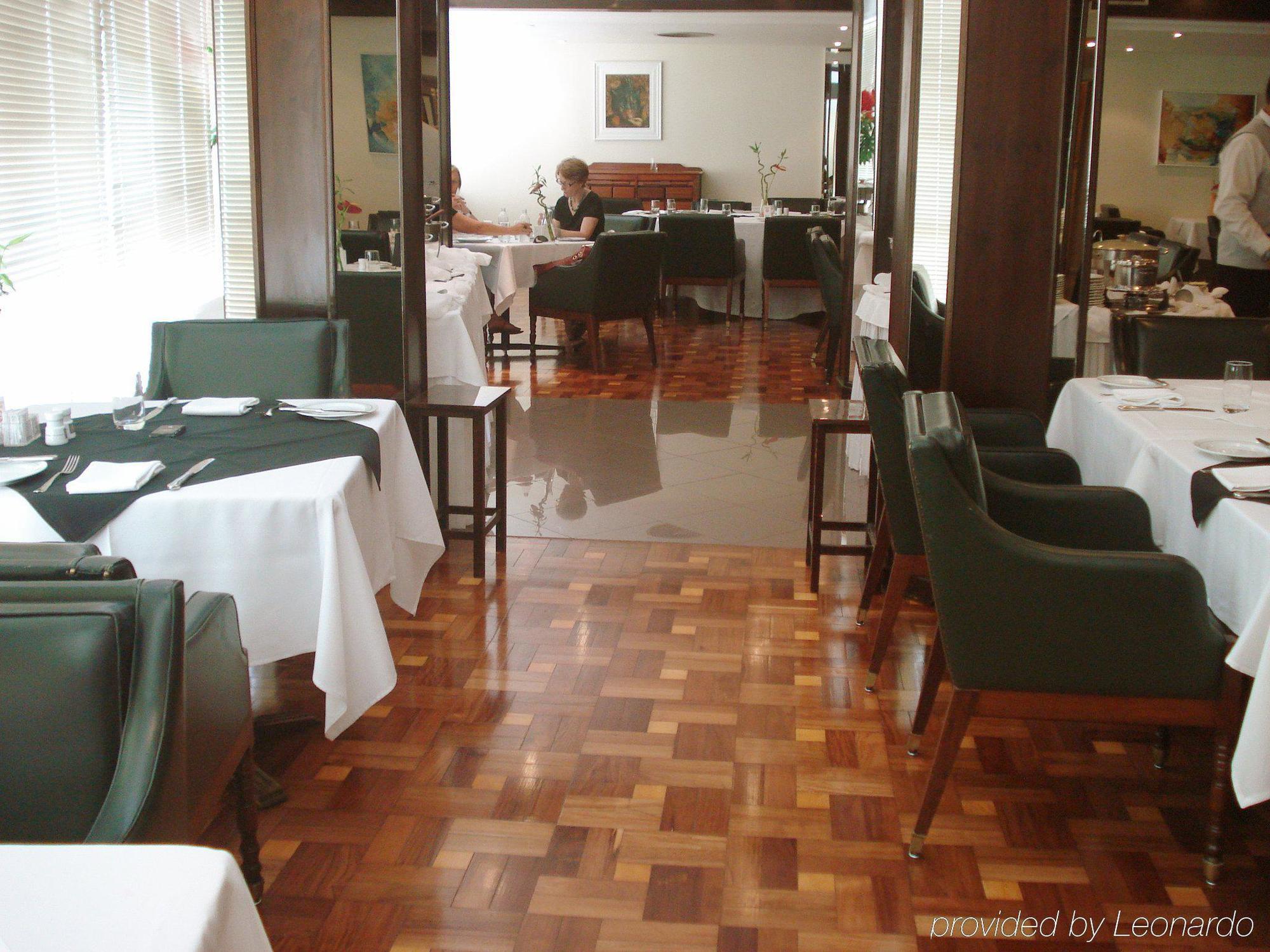 Town.Co Housi By My Way Apartment ปอร์โตอัลเลเกร ร้านอาหาร รูปภาพ
